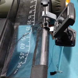 Soporte de transductor para embarcación