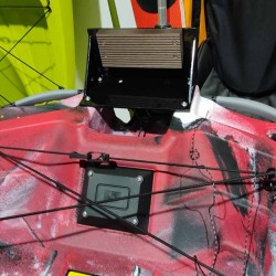 Soporte de motor para kayak con taco de madera