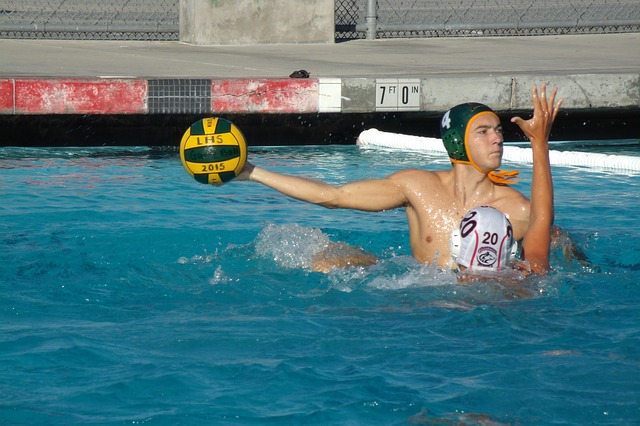 practicar waterpolo