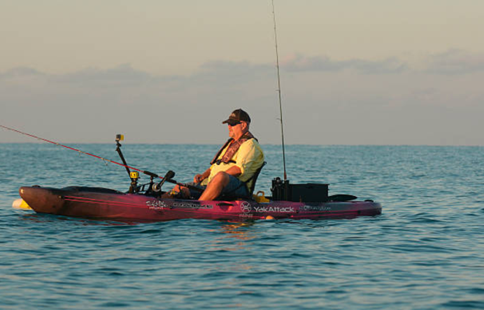 pescando desde el kayak